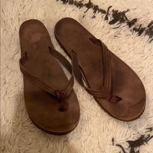 Dark brown size 8 rainbow flip flops